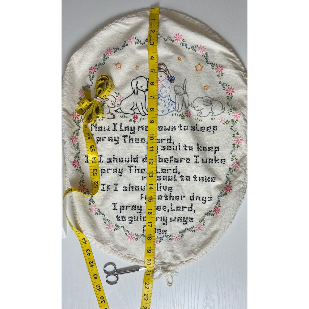 Vintage Hand Embroidered Now I Lay Me Down To Sleep Prayer Wall Hanging Nursery - Picture 3 of 12